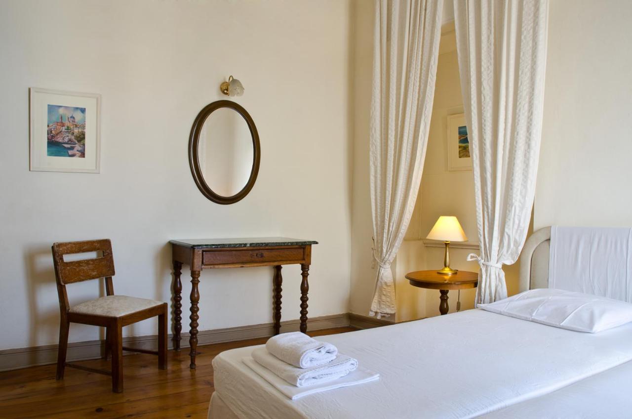 Hotel Omiros Ermoúpoli Eksteriør bilde